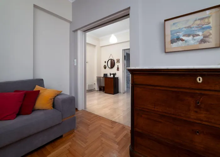 Acropolis Pearl 2ΒΑ in the heart of Athens